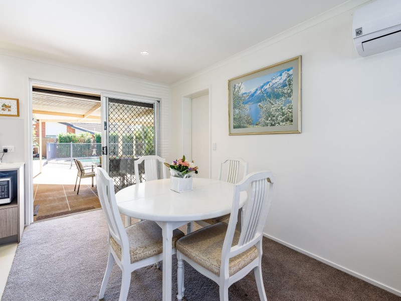 13 Adaminaby Drive, Helensvale QLD 4212