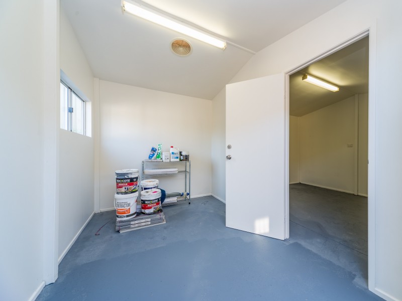 13 Adaminaby Drive, Helensvale QLD 4212