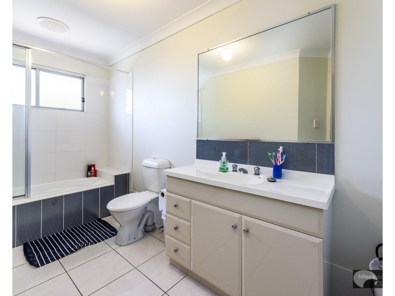 16/30 Carmarthen Circuit, Pacific Pines QLD 4211