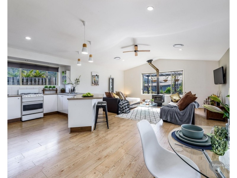 17 Ferricks Court, Upper Coomera QLD 4209