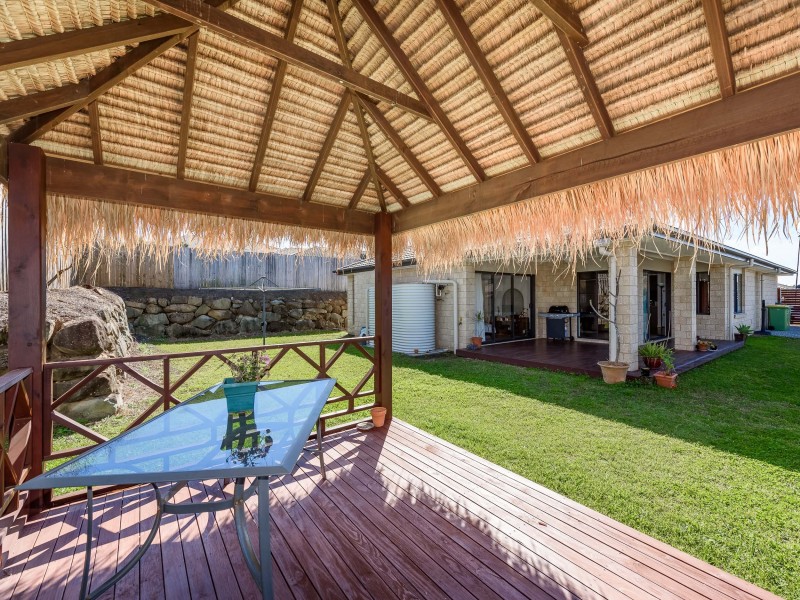 48 Mcauley Parade, Pacific Pines QLD 4211