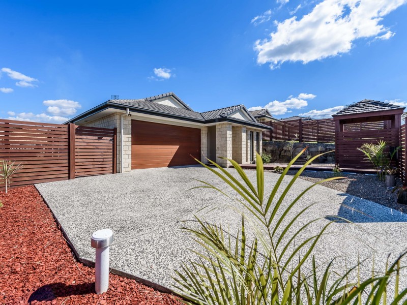 48 Mcauley Parade, Pacific Pines QLD 4211