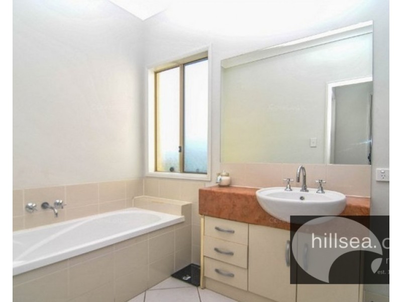 8 Lawson Street, Upper Coomera QLD 4209