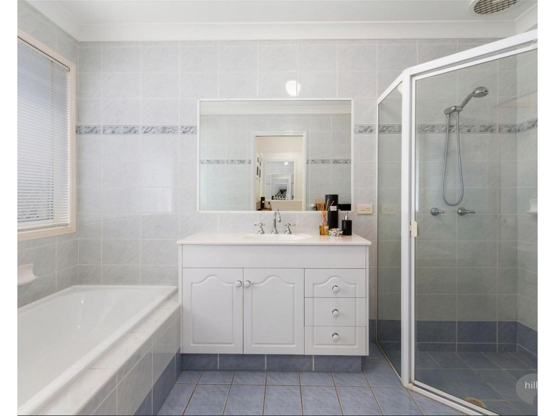 50 Monterey Keys Drive, Helensvale QLD 4212