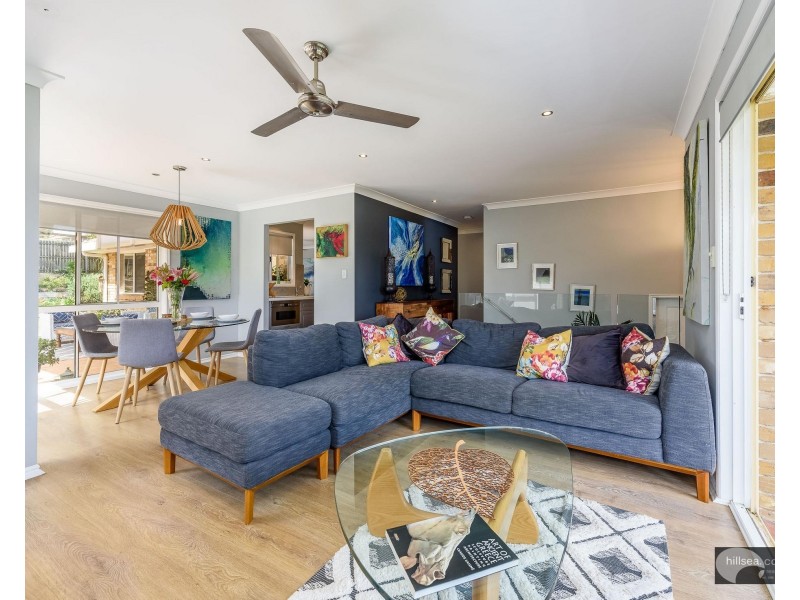 14 Edgeworth Place, Helensvale QLD 4212
