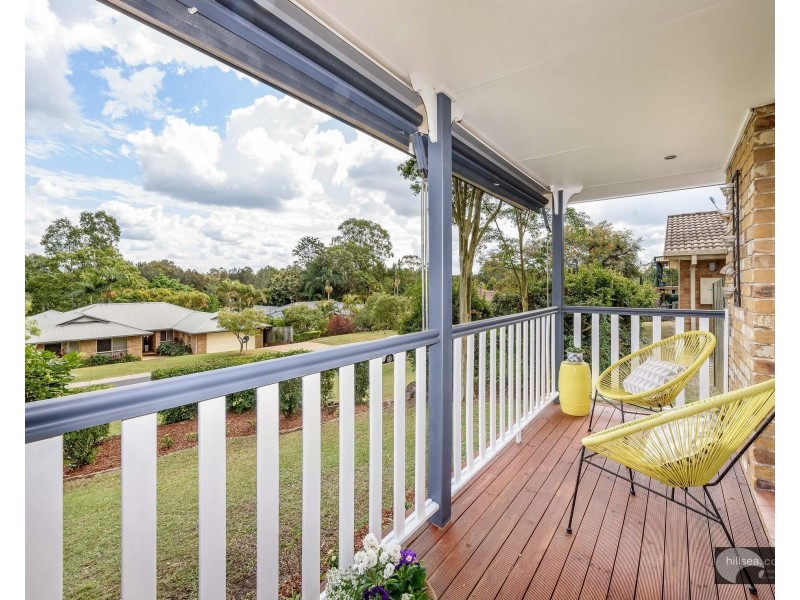 14 Edgeworth Place, Helensvale QLD 4212