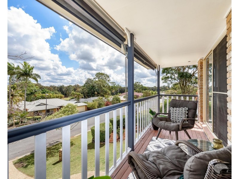 14 Edgeworth Place, Helensvale QLD 4212