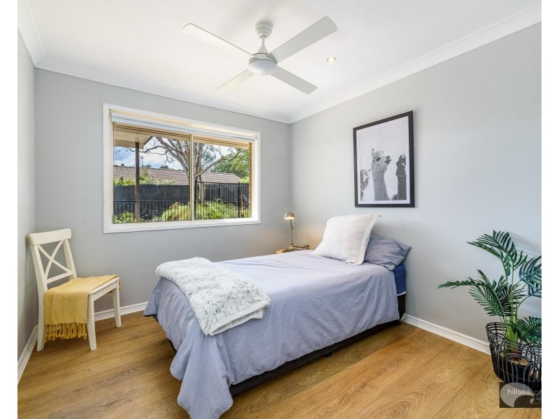 14 Edgeworth Place, Helensvale QLD 4212