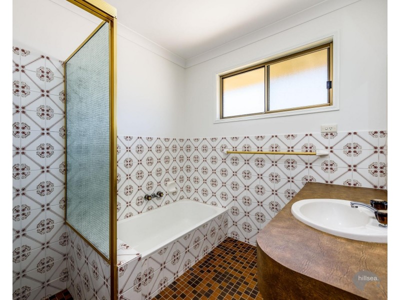 7 Midvale Place, Helensvale QLD 4212