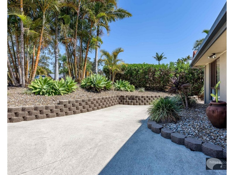 3 Maldon Court, Helensvale QLD 4212