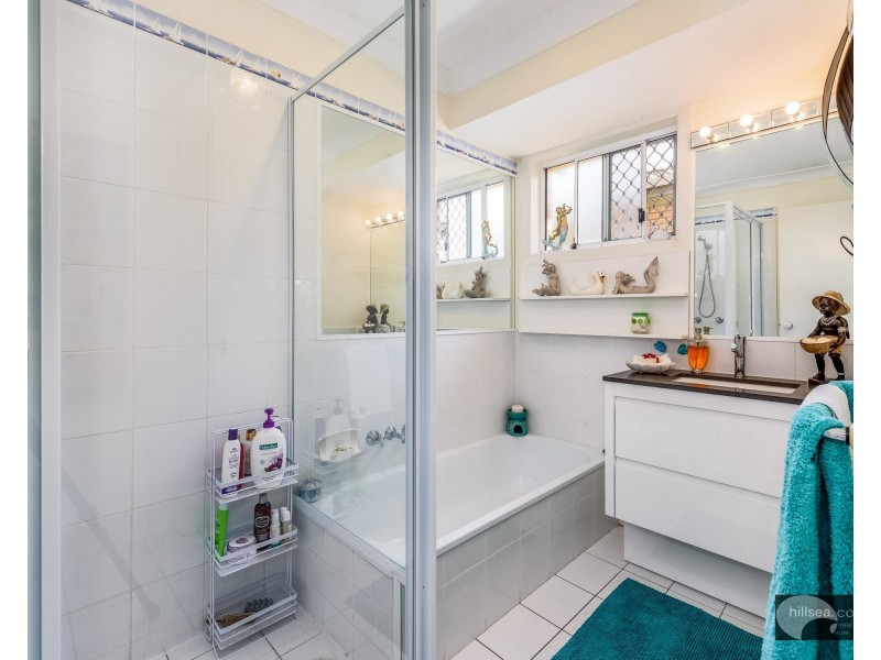 15 Glendale Place, Helensvale QLD 4212