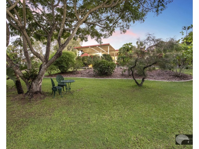 13 Oregon Way, Oxenford QLD 4210