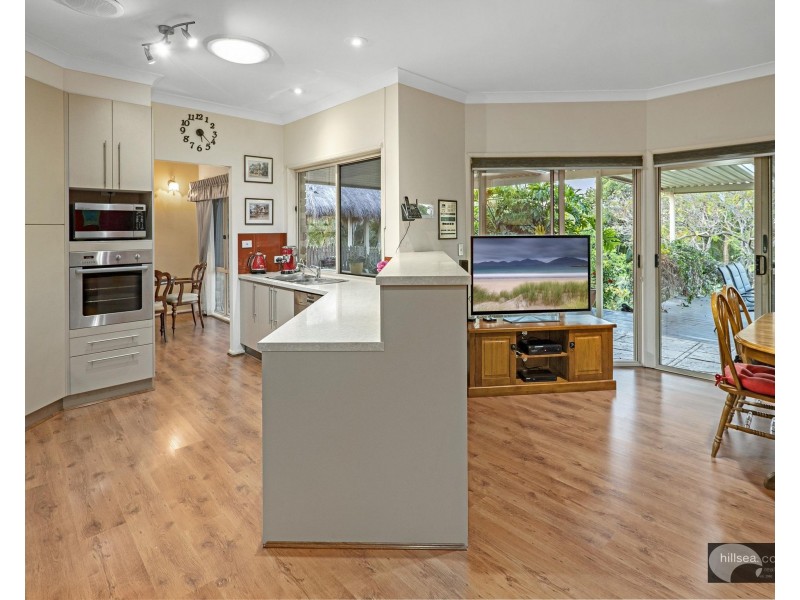 13 Oregon Way, Oxenford QLD 4210