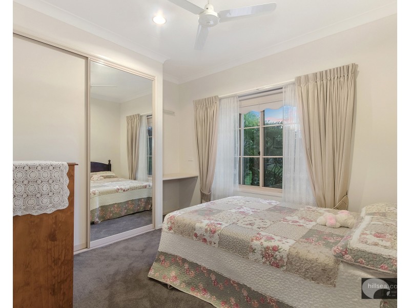 13 Oregon Way, Oxenford QLD 4210