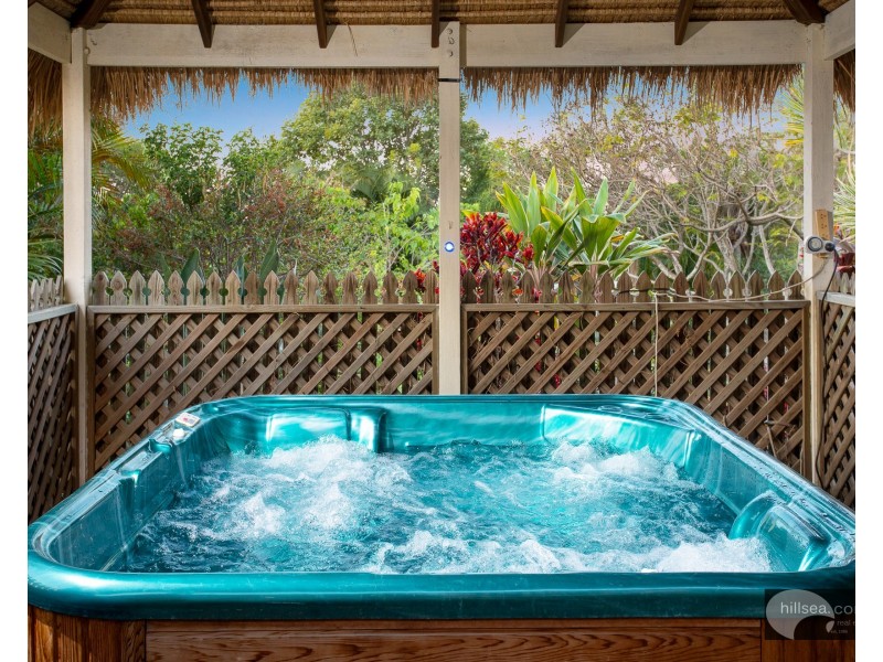 13 Oregon Way, Oxenford QLD 4210