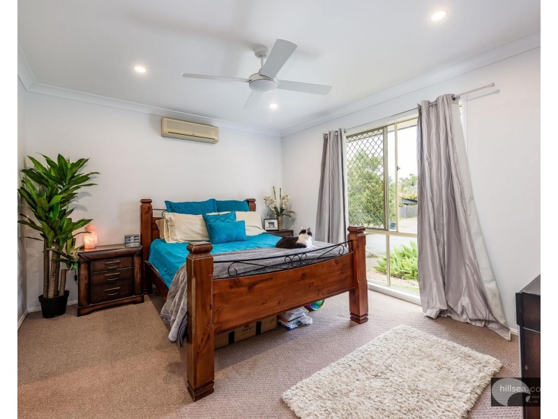 2A Hatutu Street, Pacific Pines QLD 4211