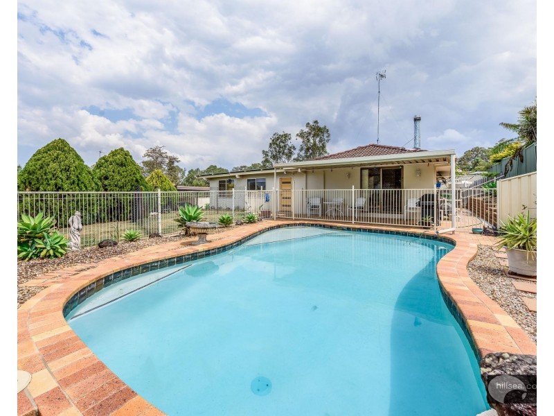 11 Tamworth Drive, Helensvale QLD 4212