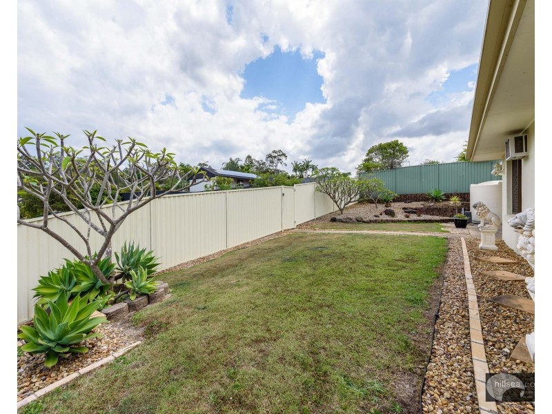11 Tamworth Drive, Helensvale QLD 4212