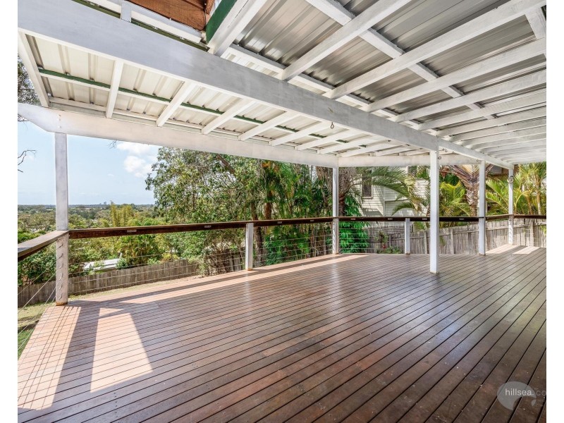 34 Tamworth Drive, Helensvale QLD 4212