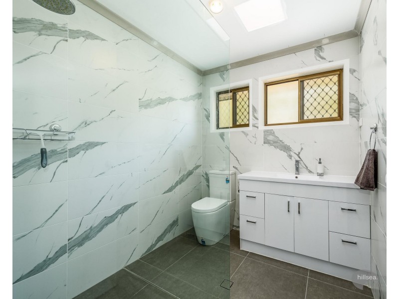 34 Tamworth Drive, Helensvale QLD 4212