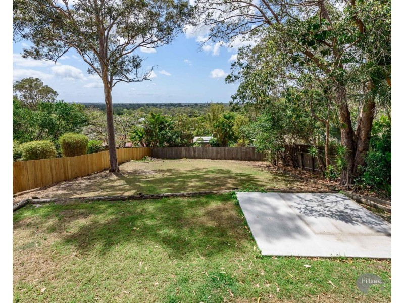 34 Tamworth Drive, Helensvale QLD 4212