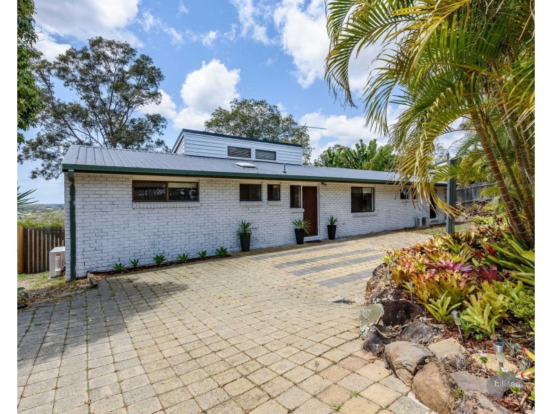 34 Tamworth Drive, Helensvale QLD 4212