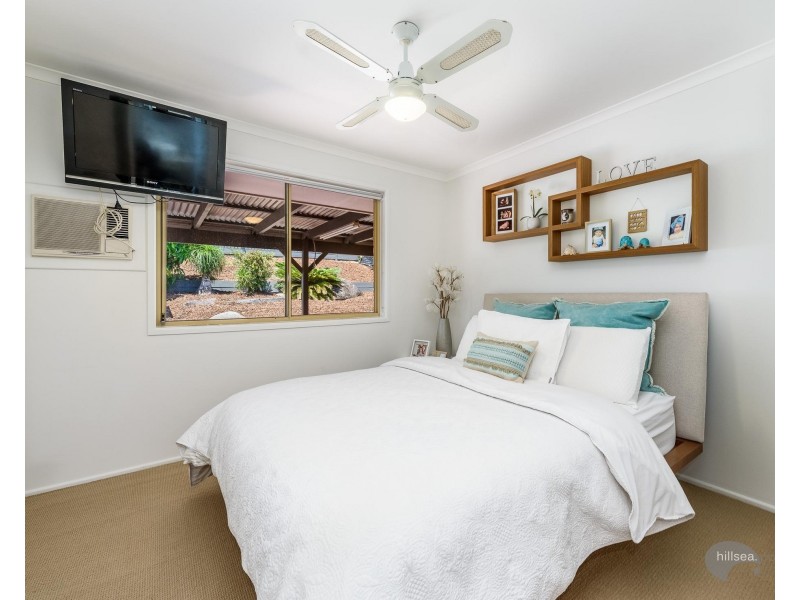 2/18 Artists Avenue, Oxenford QLD 4210