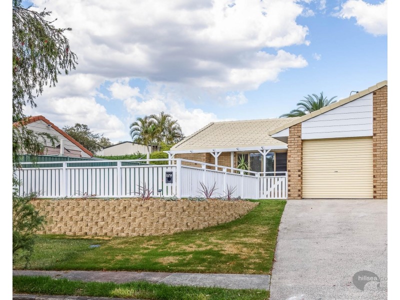 2/18 Artists Avenue, Oxenford QLD 4210