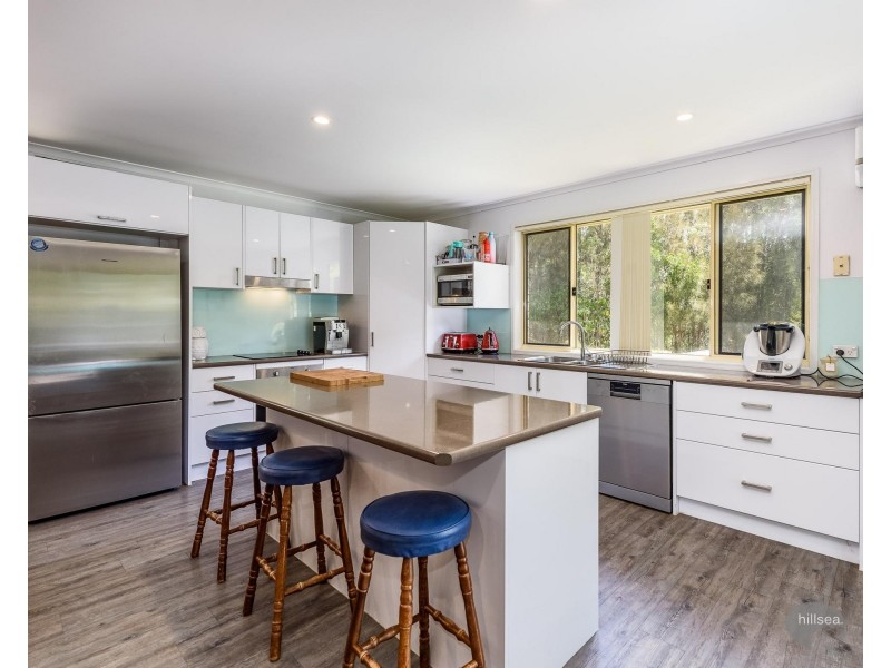 22 Cootharaba Drive, Helensvale QLD 4212