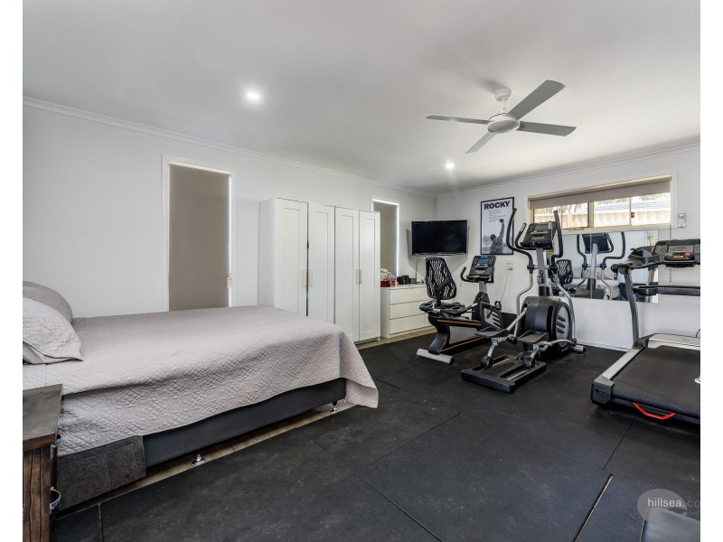 22 Cootharaba Drive, Helensvale QLD 4212