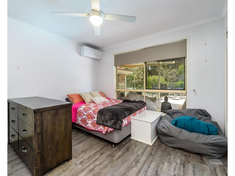 22 Cootharaba Drive, Helensvale QLD 4212