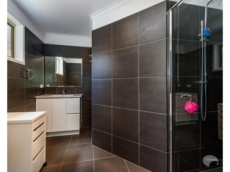 22 Cootharaba Drive, Helensvale QLD 4212