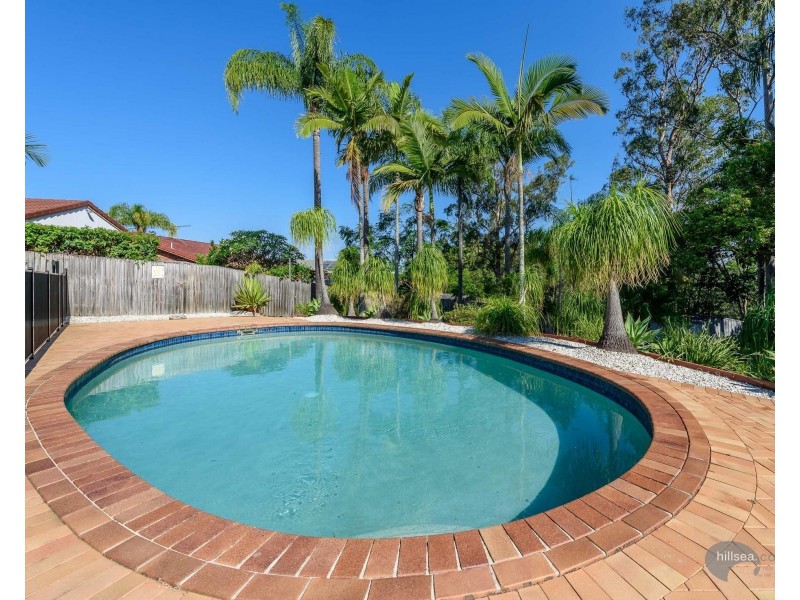 23 Dromana Crescent, Helensvale QLD 4212