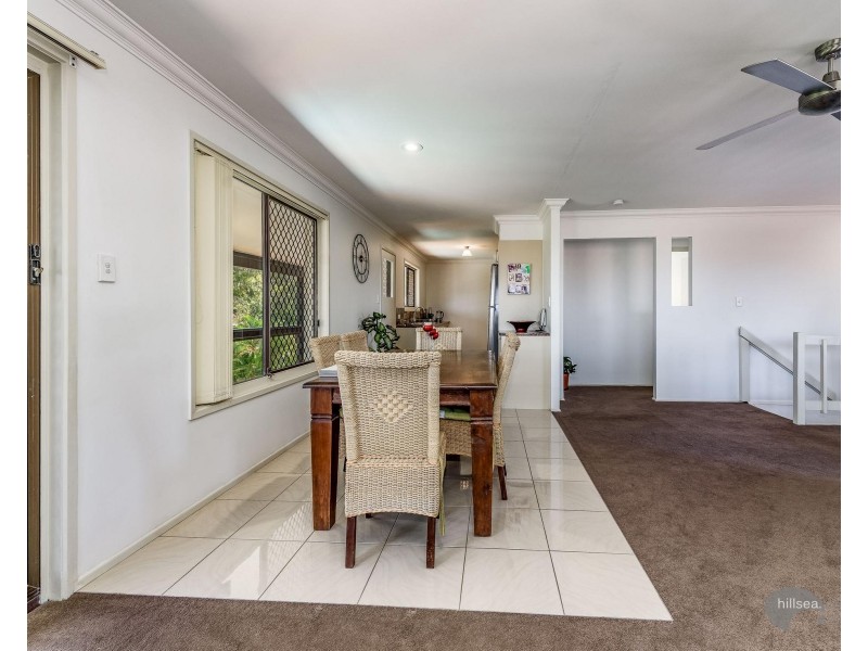 23 Dromana Crescent, Helensvale QLD 4212