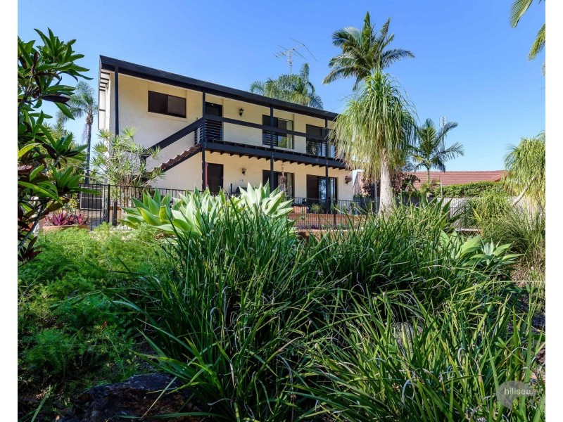 23 Dromana Crescent, Helensvale QLD 4212