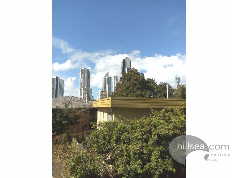 10/4 Adori Street, Surfers Paradise QLD 4217