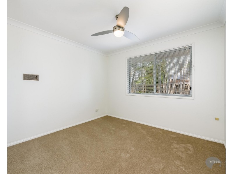 2 Rum Point Place, Runaway Bay QLD 4216