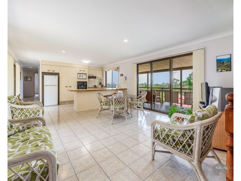 18 Pomona Court, Helensvale QLD 4212