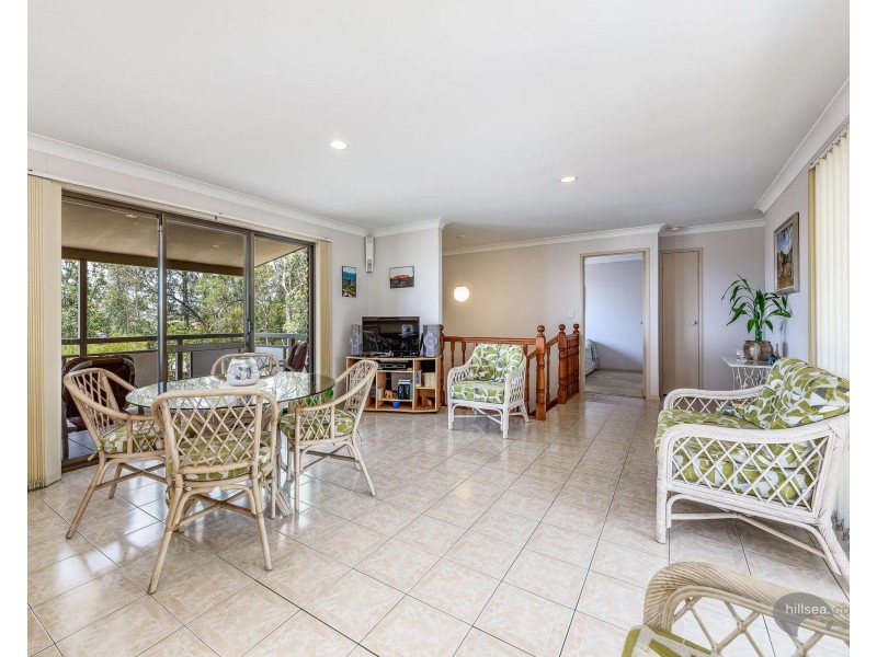 18 Pomona Court, Helensvale QLD 4212