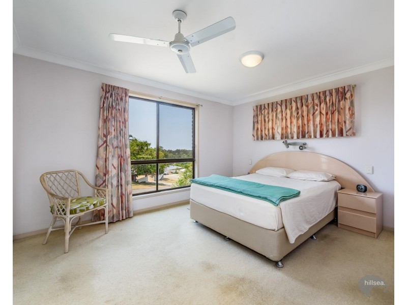 18 Pomona Court, Helensvale QLD 4212