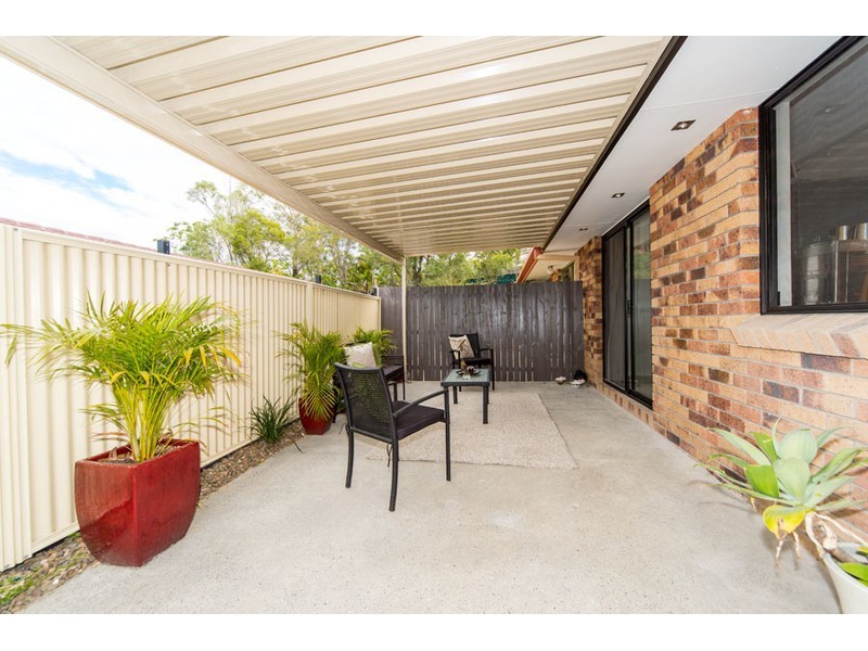 2/58 Village Way, Oxenford QLD 4210