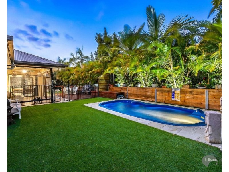 5 Berrimilla Lane, Coomera Waters QLD 4209