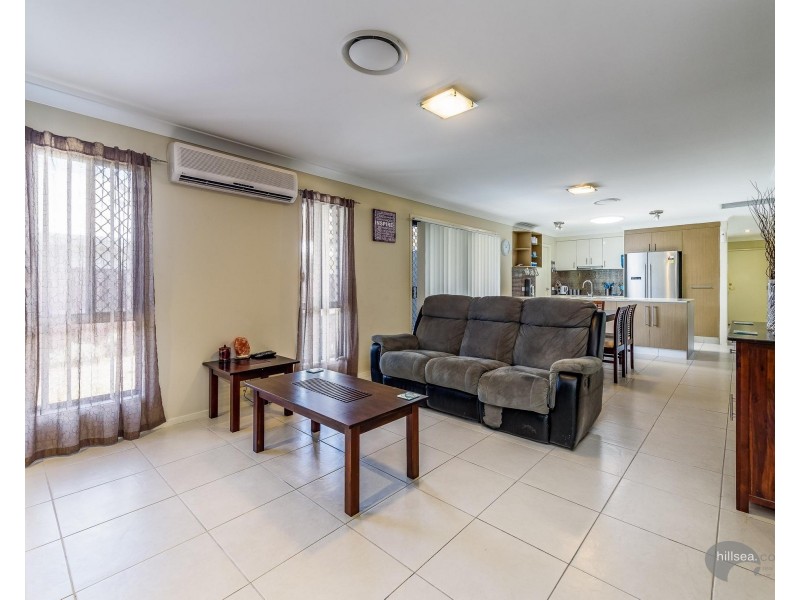 23 Carmarthen Circuit, Pacific Pines QLD 4211