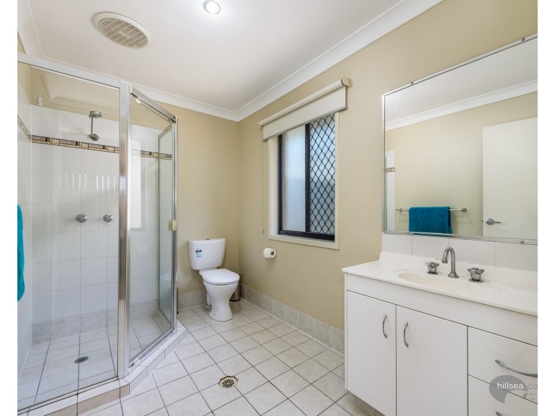 23 Carmarthen Circuit, Pacific Pines QLD 4211