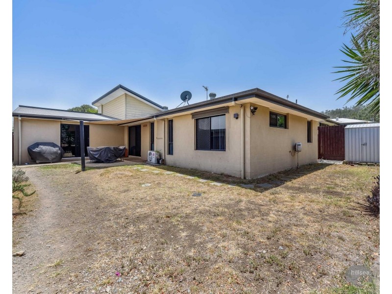 23 Carmarthen Circuit, Pacific Pines QLD 4211