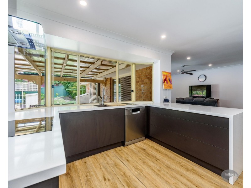 4 Coen Place, Helensvale QLD 4212