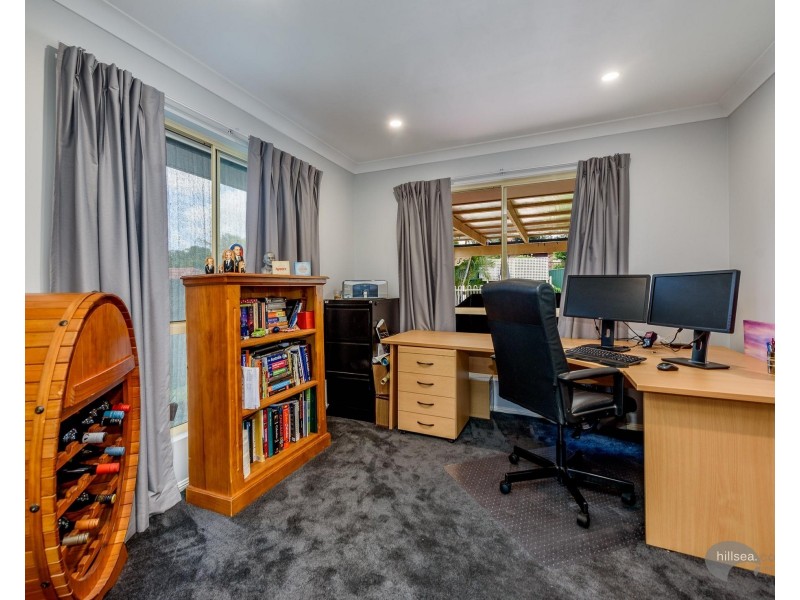 4 Coen Place, Helensvale QLD 4212