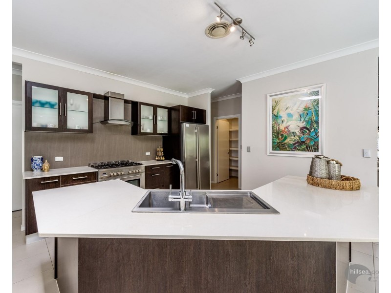 106 Monterey Keys Drive, Helensvale QLD 4212