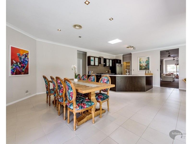 106 Monterey Keys Drive, Helensvale QLD 4212