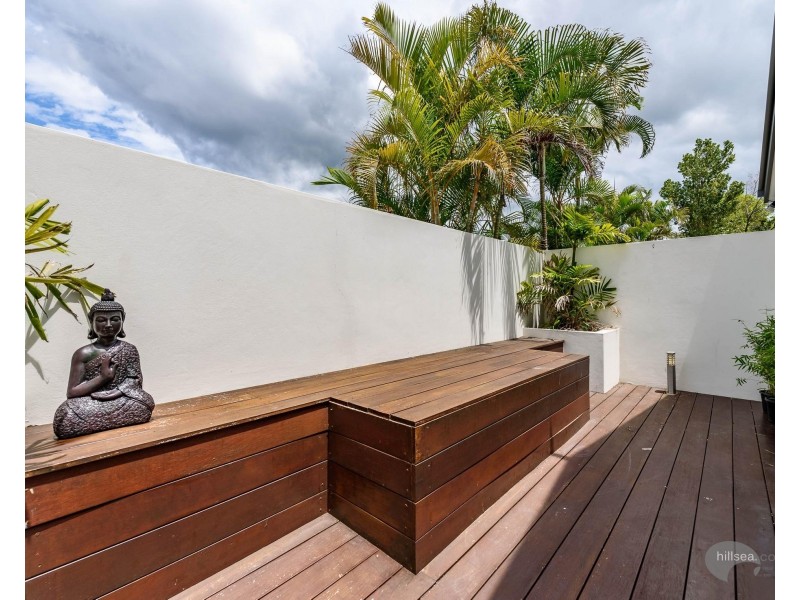 106 Monterey Keys Drive, Helensvale QLD 4212